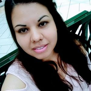 Meet your Posher, Leticia